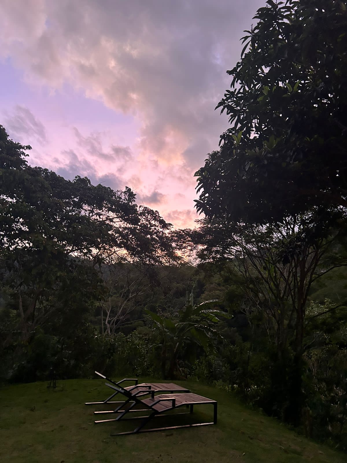 Entardecer Casa do Alto