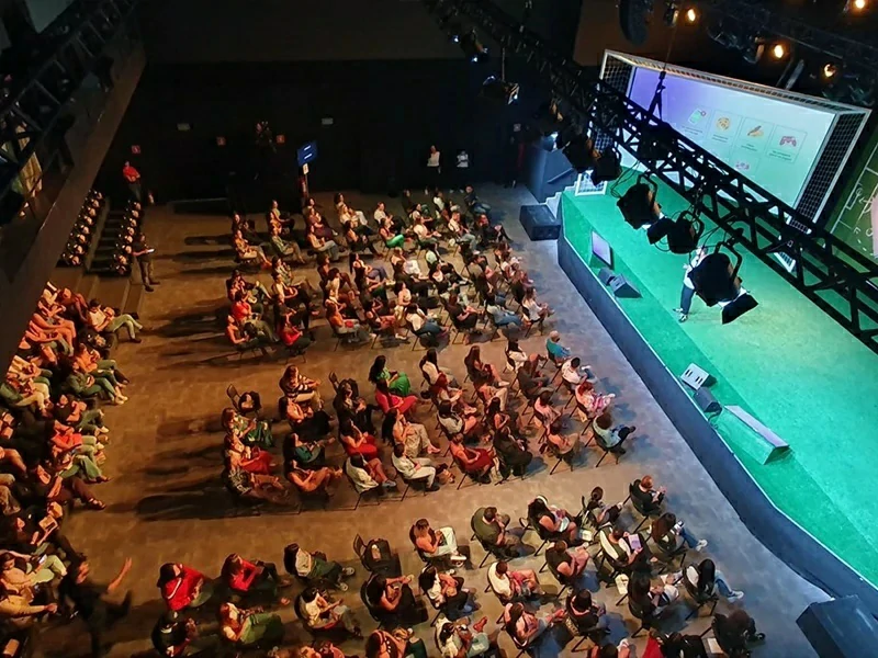 Imagem 3 do case Treinamento Happy Holidays produzido pela Smash Eventos