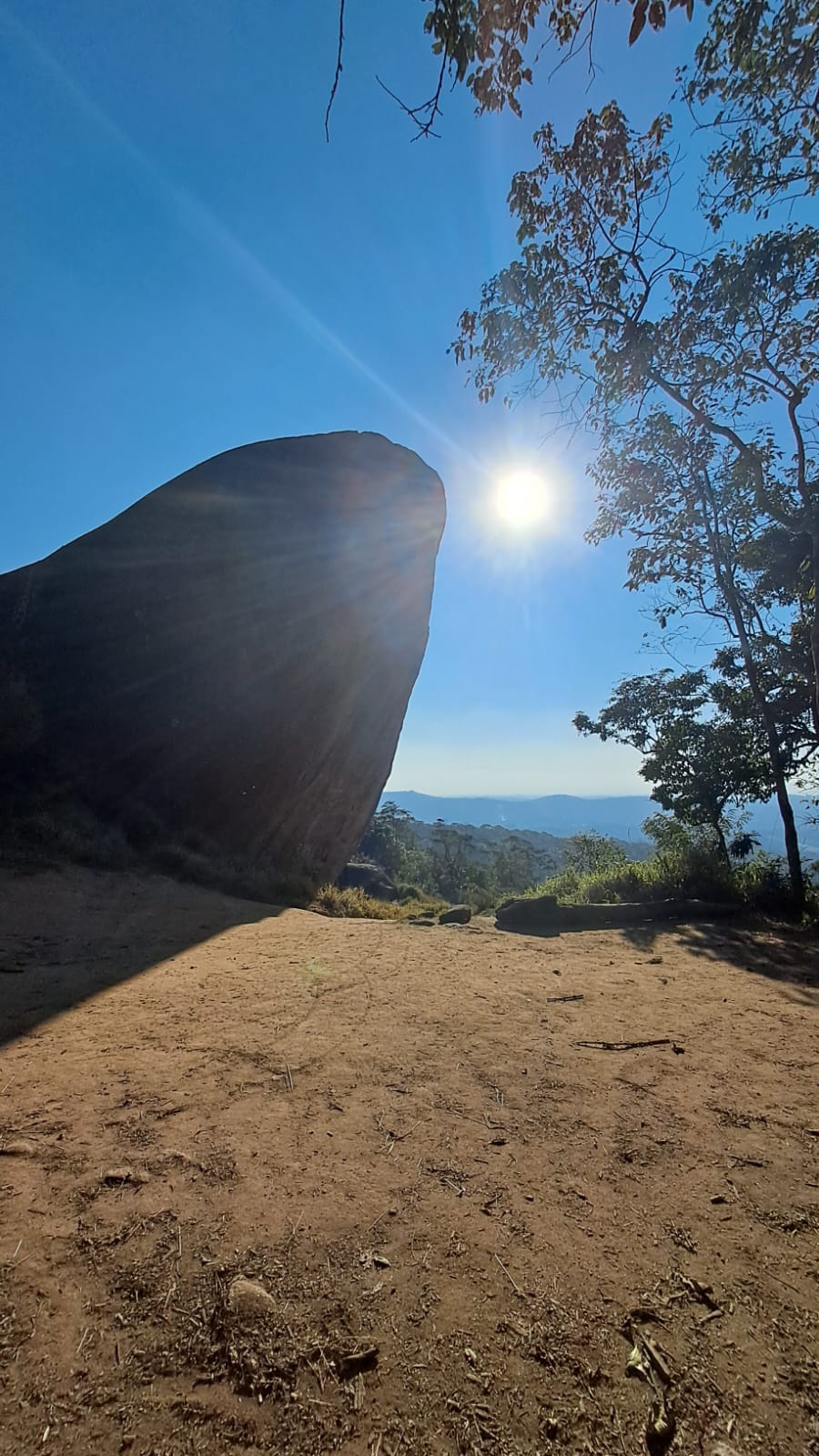 Foto de Pôr do Sol Pedra do Elefante + Festival do Chocolate