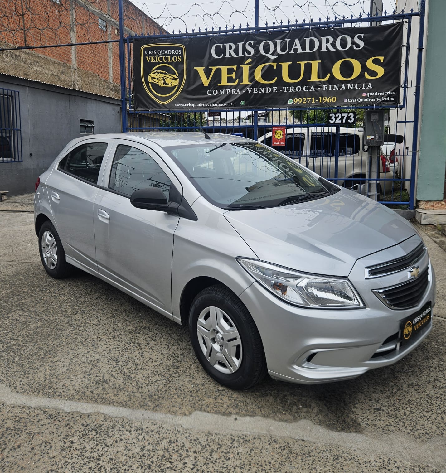 Chevrolet Onix Lt 15