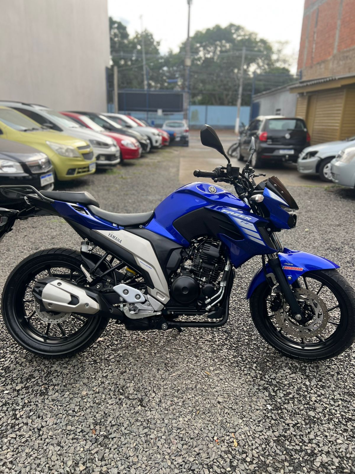 YAMAHA FAZER 250 