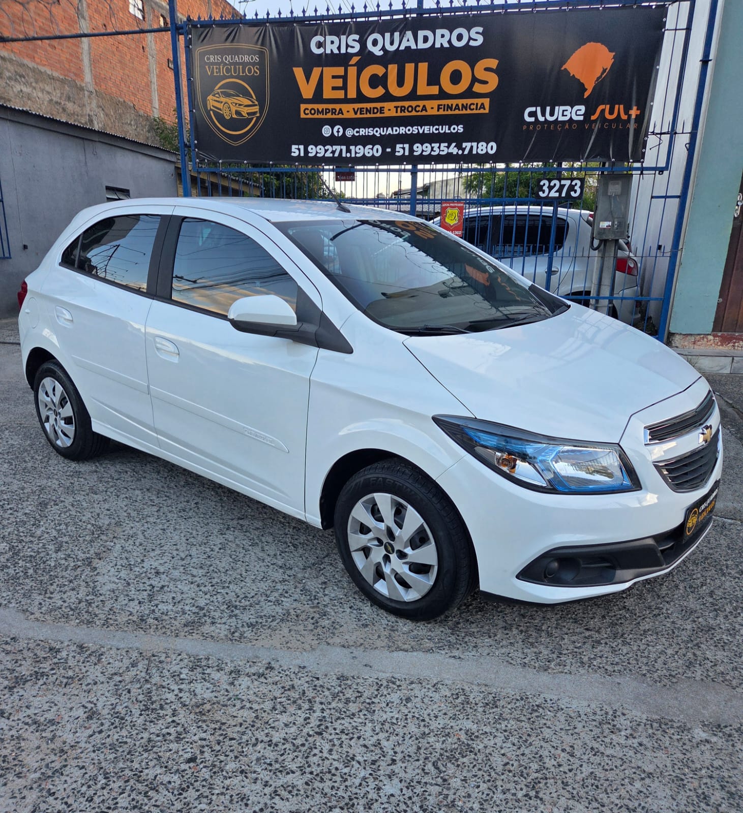 Chevrolet Onix Lt 16