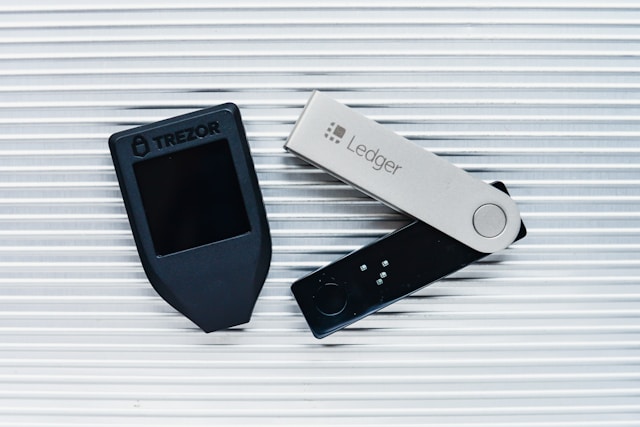 hard-wallet-trezor.jpg